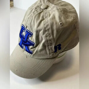VINTAGE UNIVERSITY OF KENTUCKY ADJUSTABLE BEIGE UK WILDCATS BASEBALL HAT CAP Rus